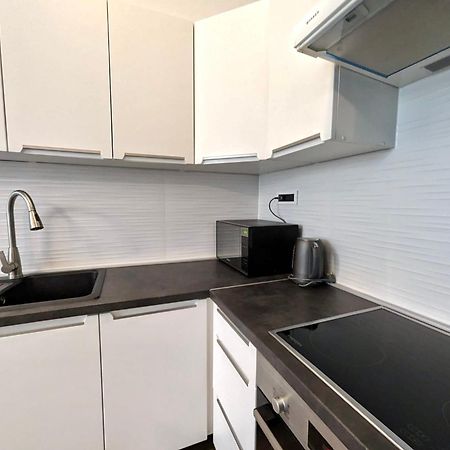 Fantabulous Downtown Abode W King Bed, 65" Tv, Washer And Tumble Dryer زغرب المظهر الخارجي الصورة