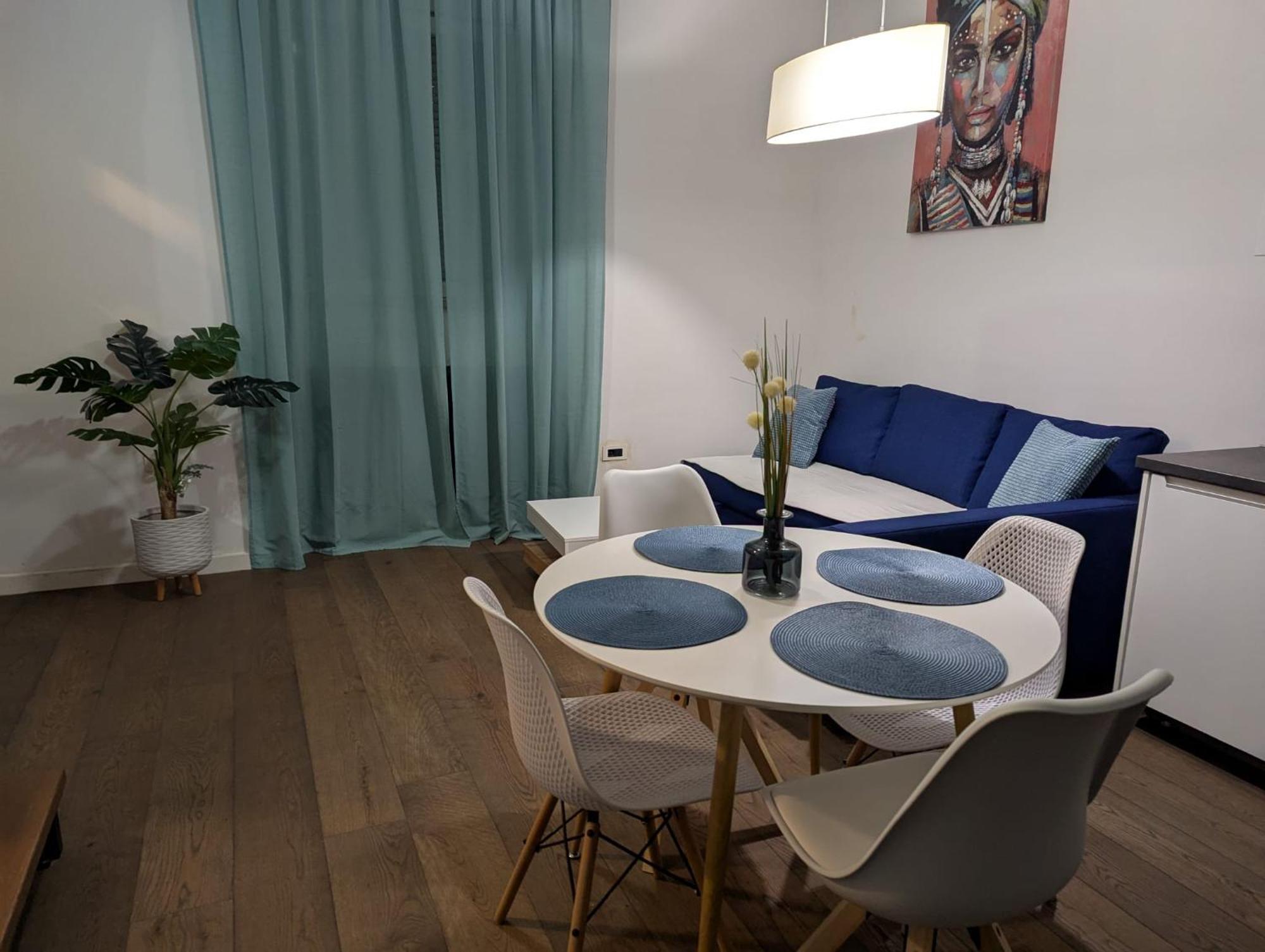 Fantabulous Downtown Abode W King Bed, 65" Tv, Washer And Tumble Dryer زغرب المظهر الخارجي الصورة